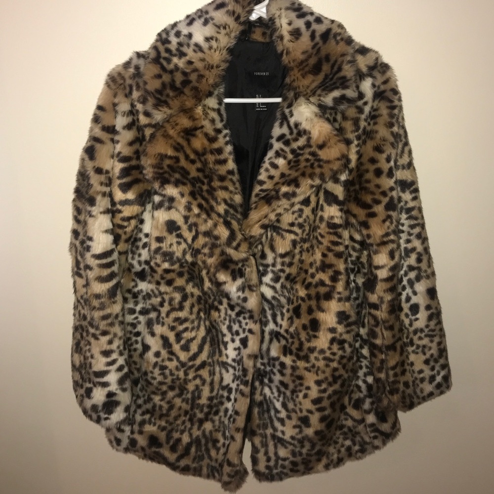 Forever 21 Faux Fur Leopard Print Coat